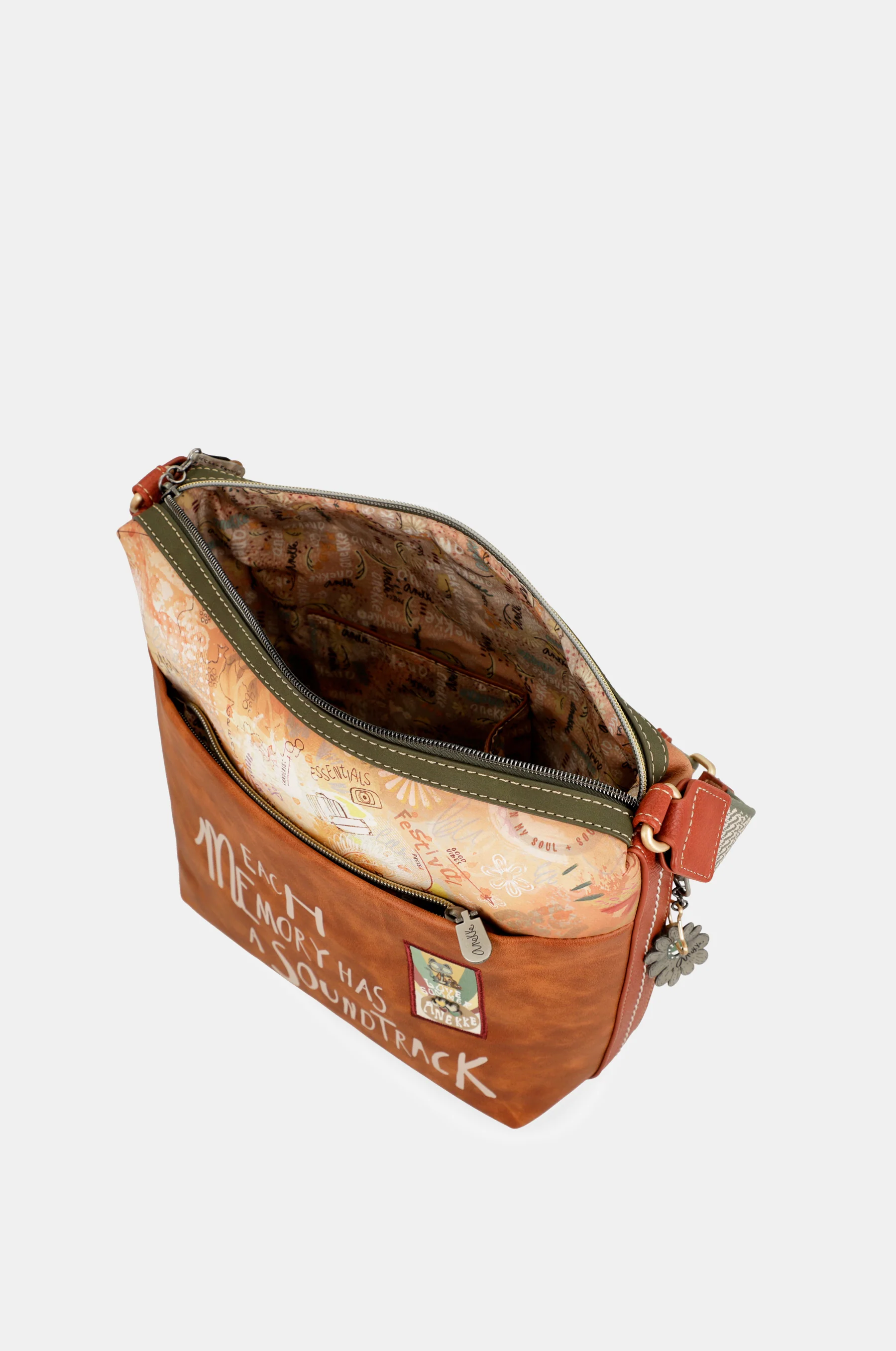Bandolera grande Peace & Love Camel - Image 10