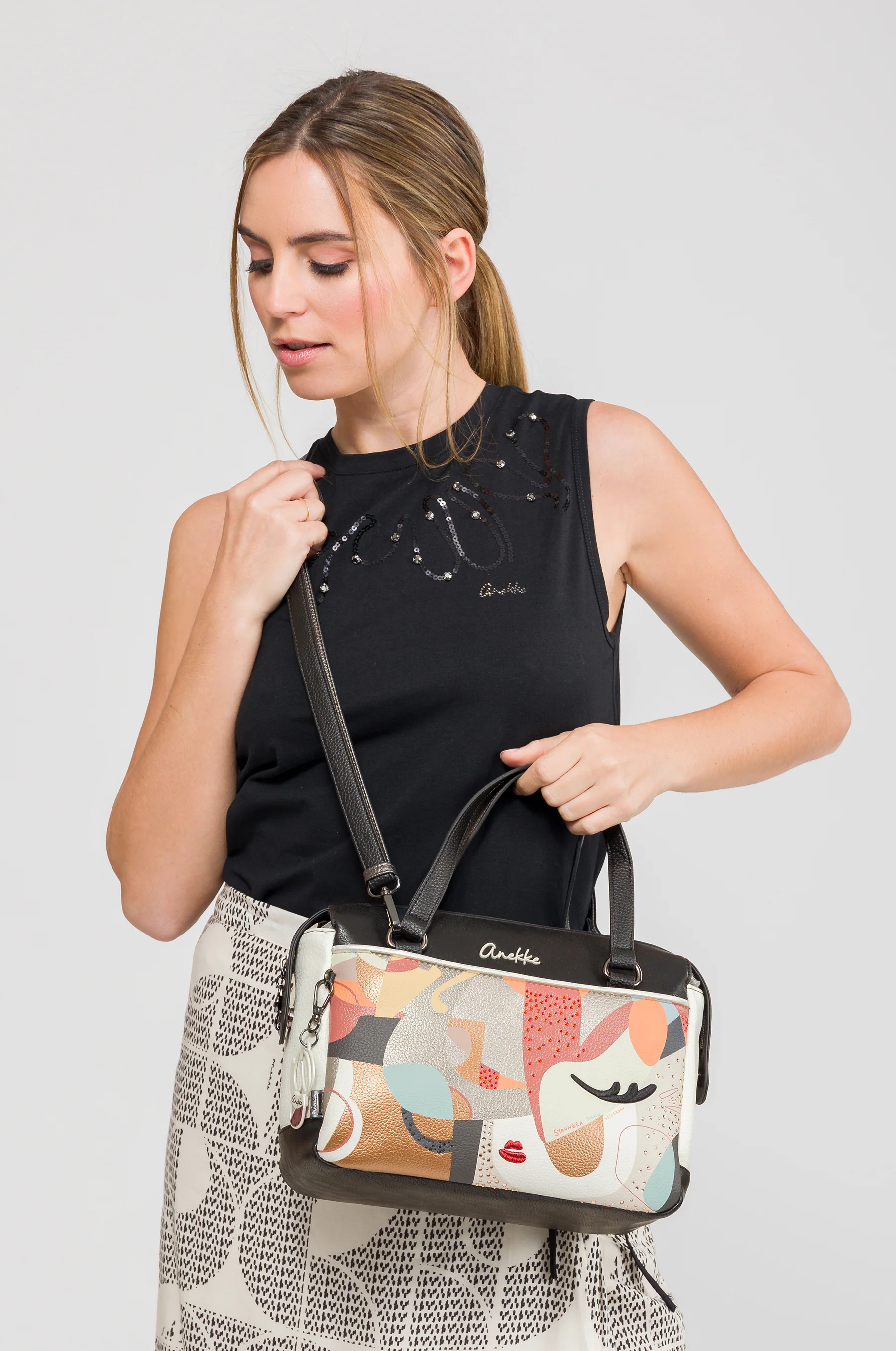 Bolso de asa corta Eikon - Image 4