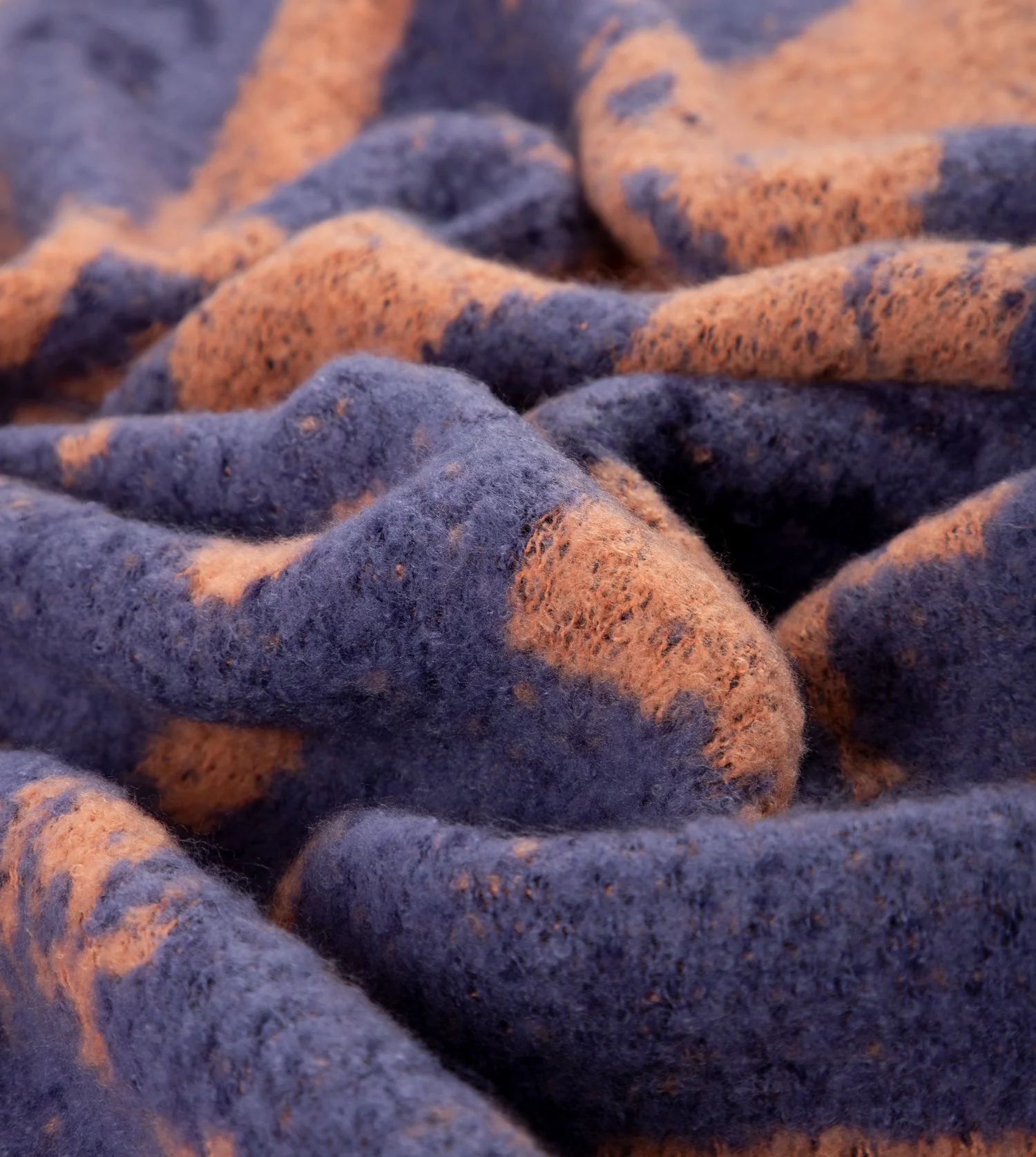 Bufanda azul y teja Contemporary - Image 4