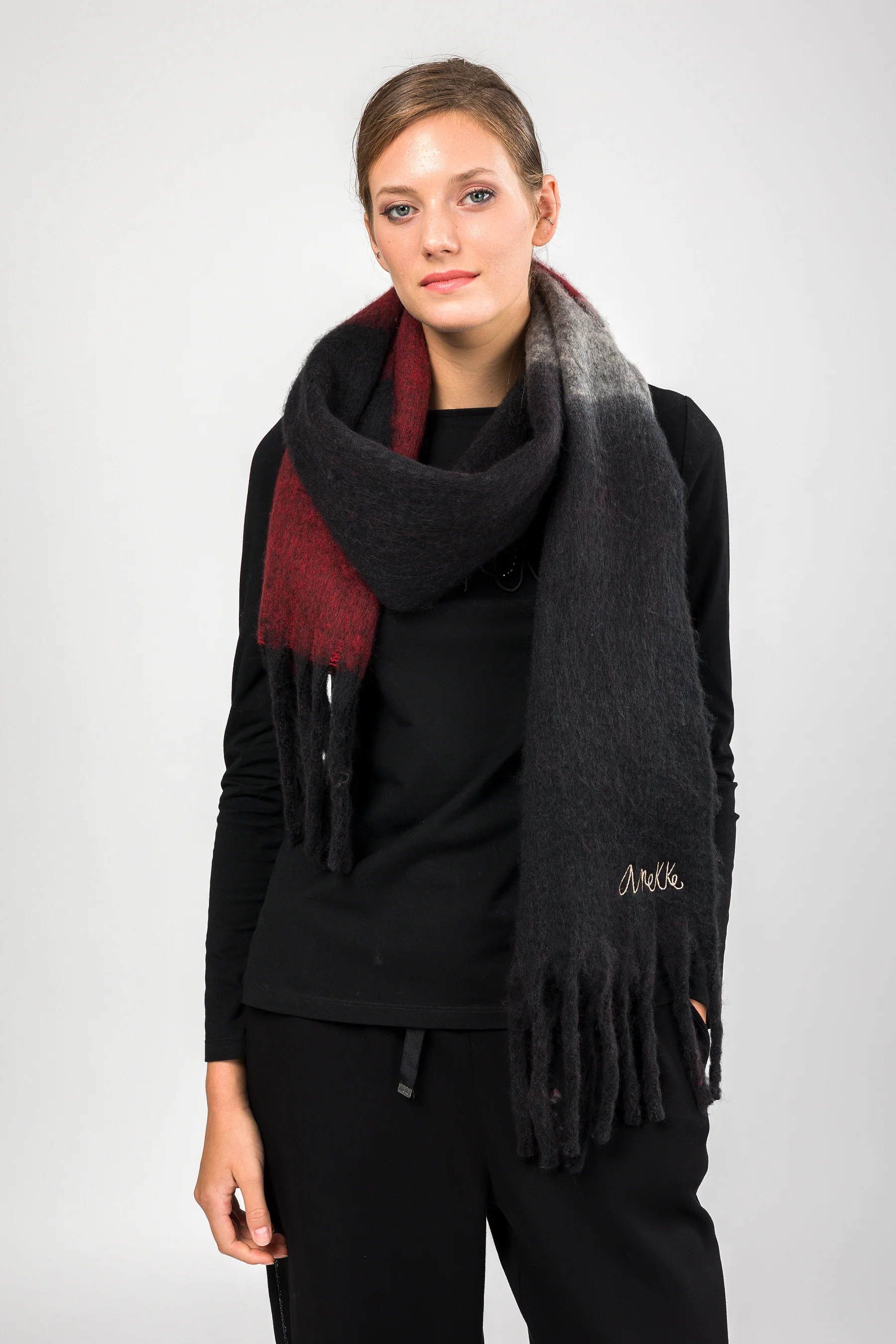 Bufanda estampada con flecos - Image 3