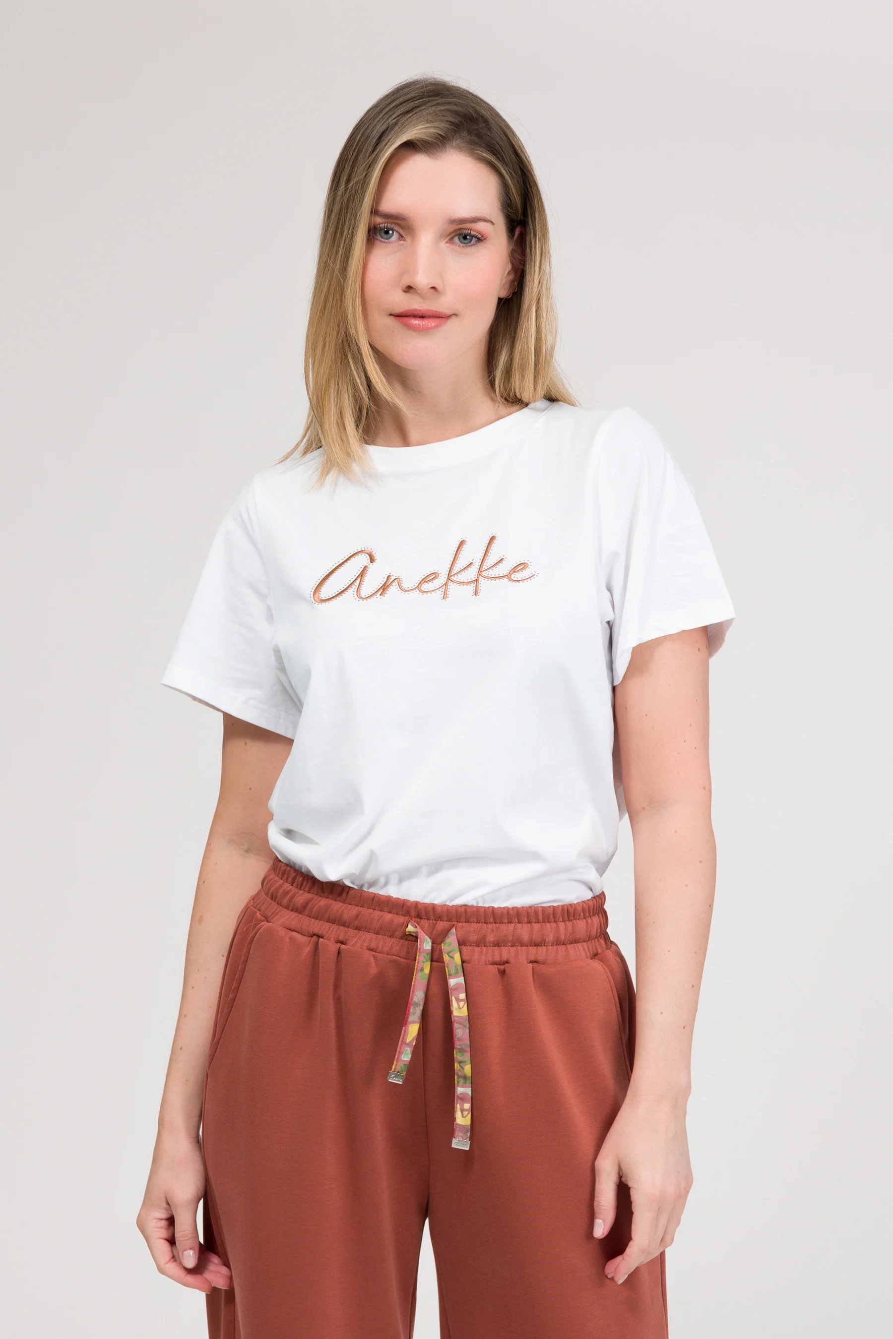 Camiseta de manga corta blanca - Image 2
