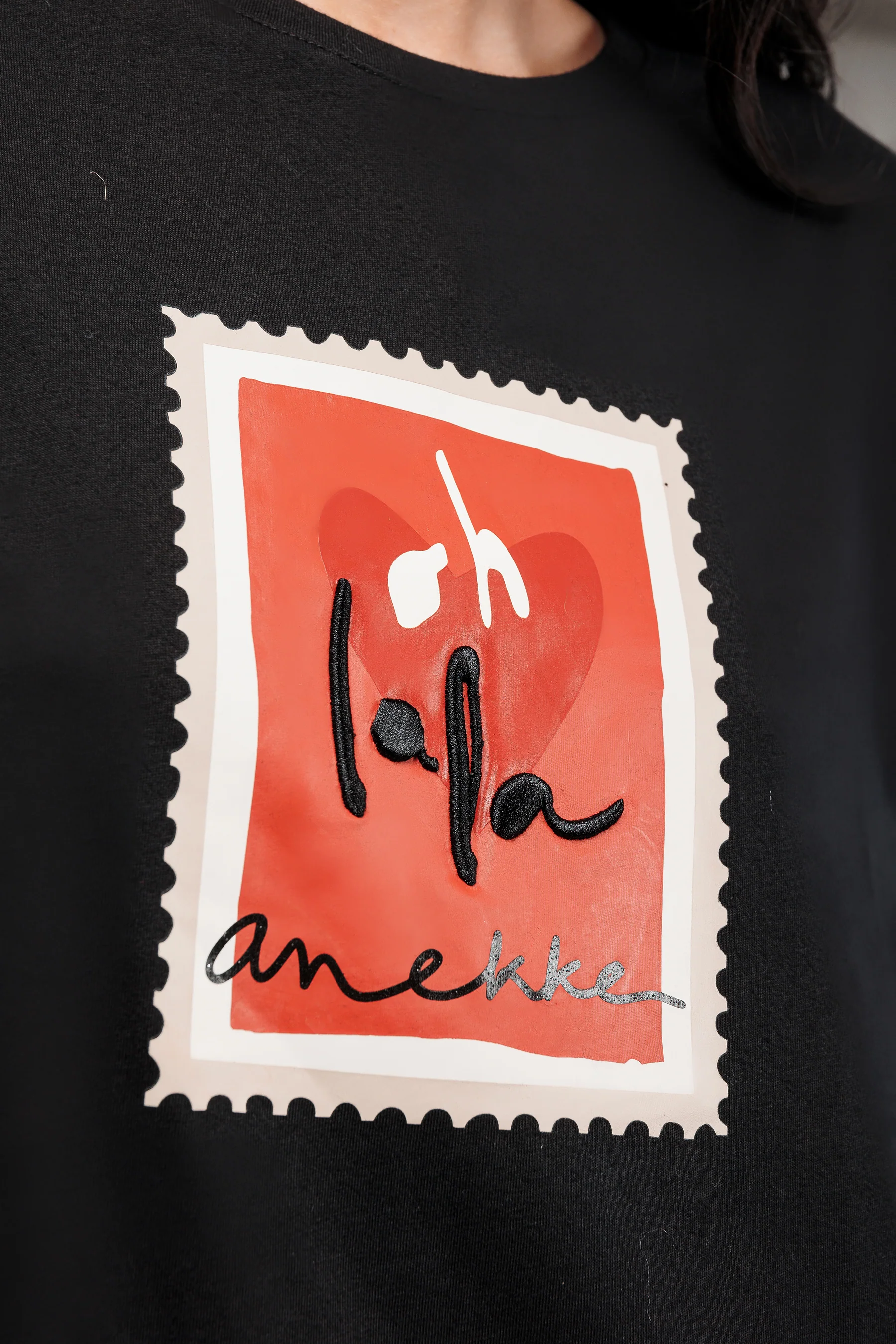 Camiseta manga corta negra Mademoiselle - Image 2