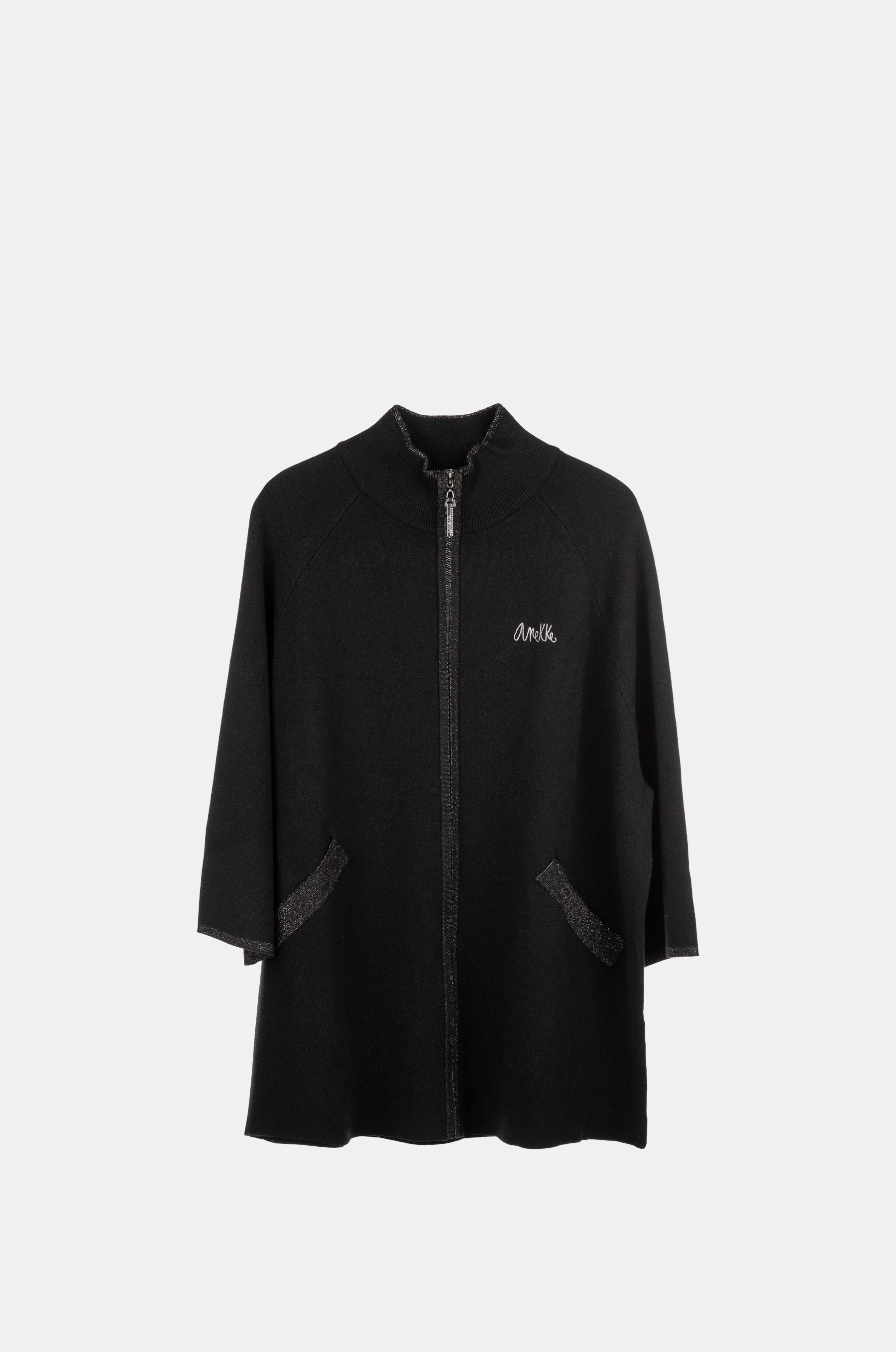 Chaqueta negra Anekke