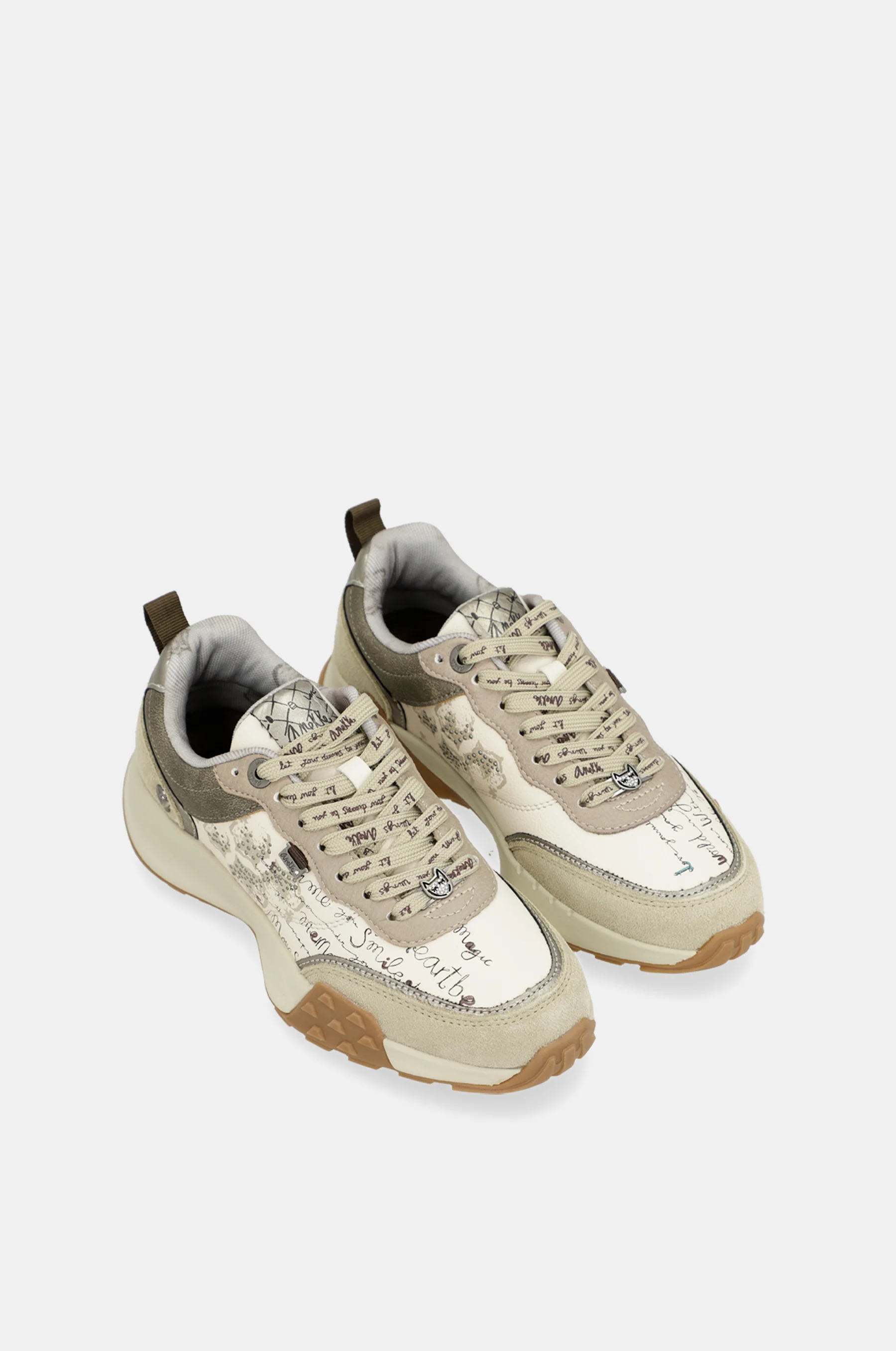 Deportivos beige estampados - Image 5