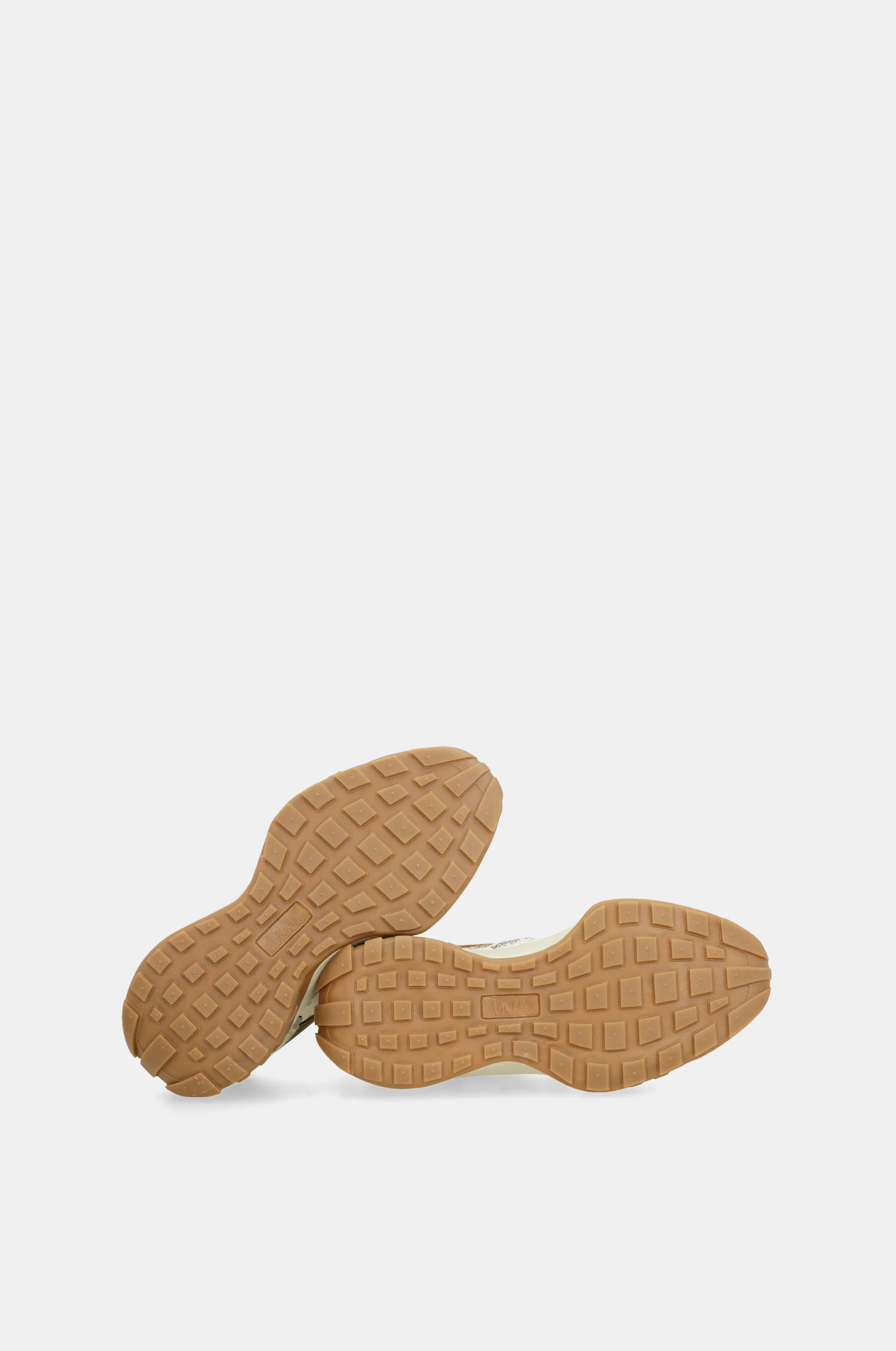 Deportivos beige estampados - Image 6