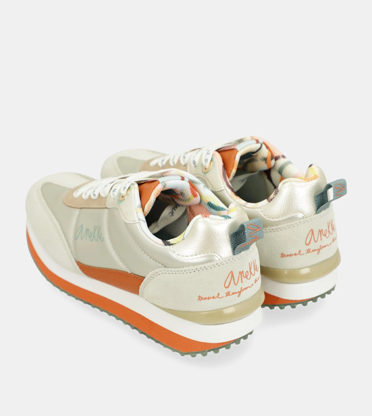 Deportivos beige Original - Image 6
