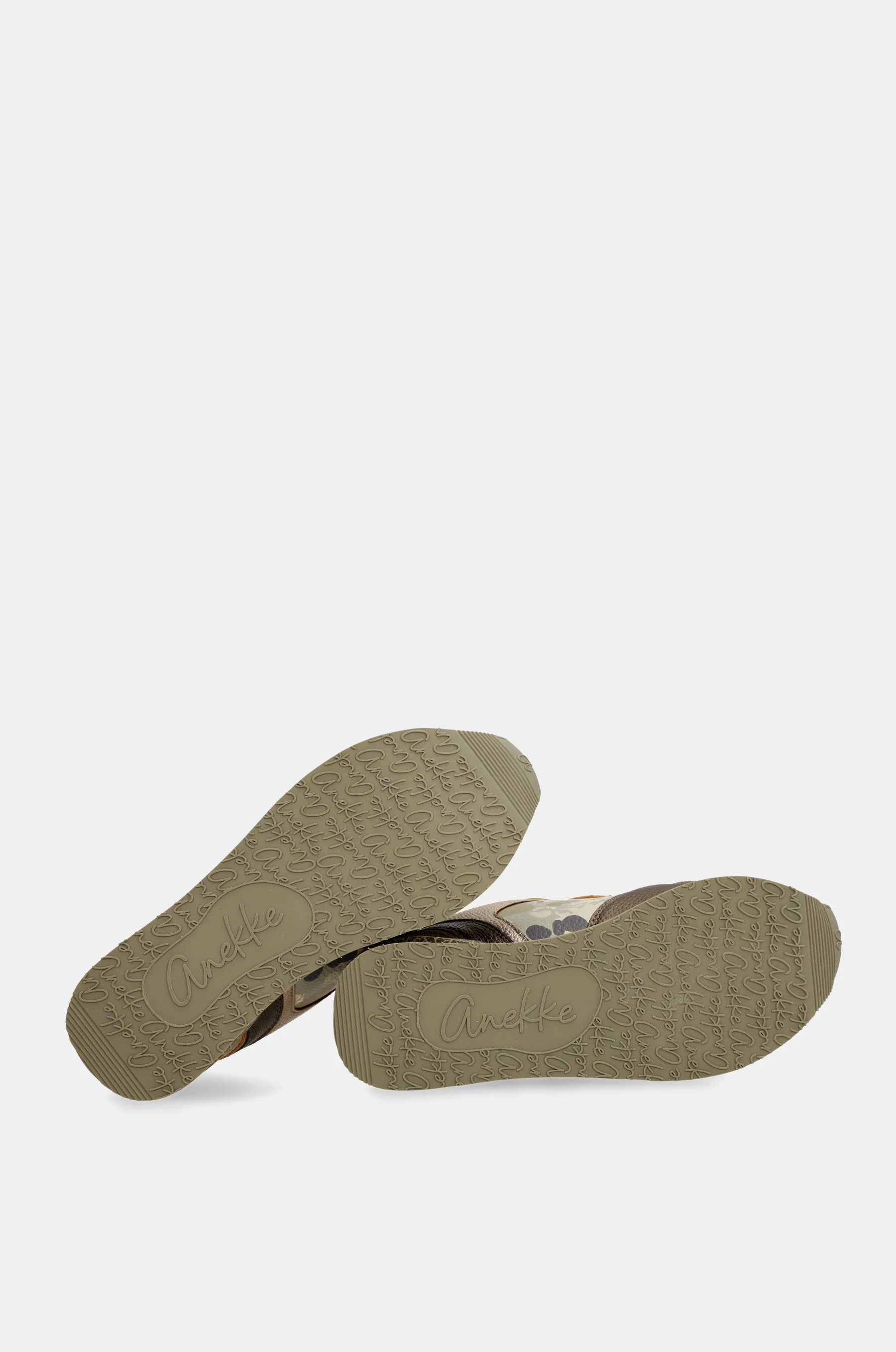 Deportivos beige y cobre - Image 4