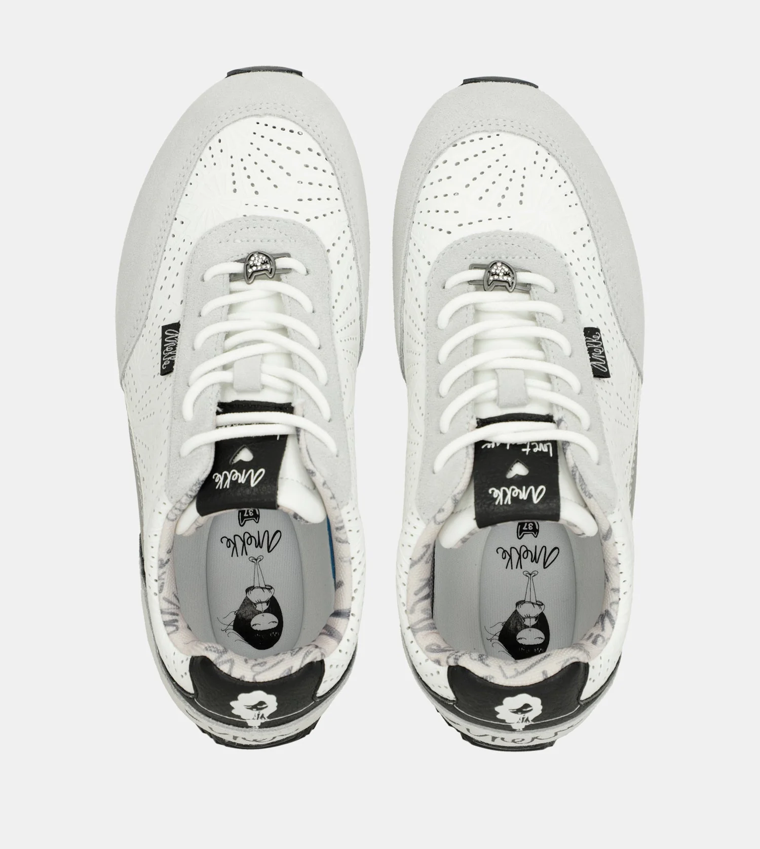 Deportivos blancos Lunares - Image 4