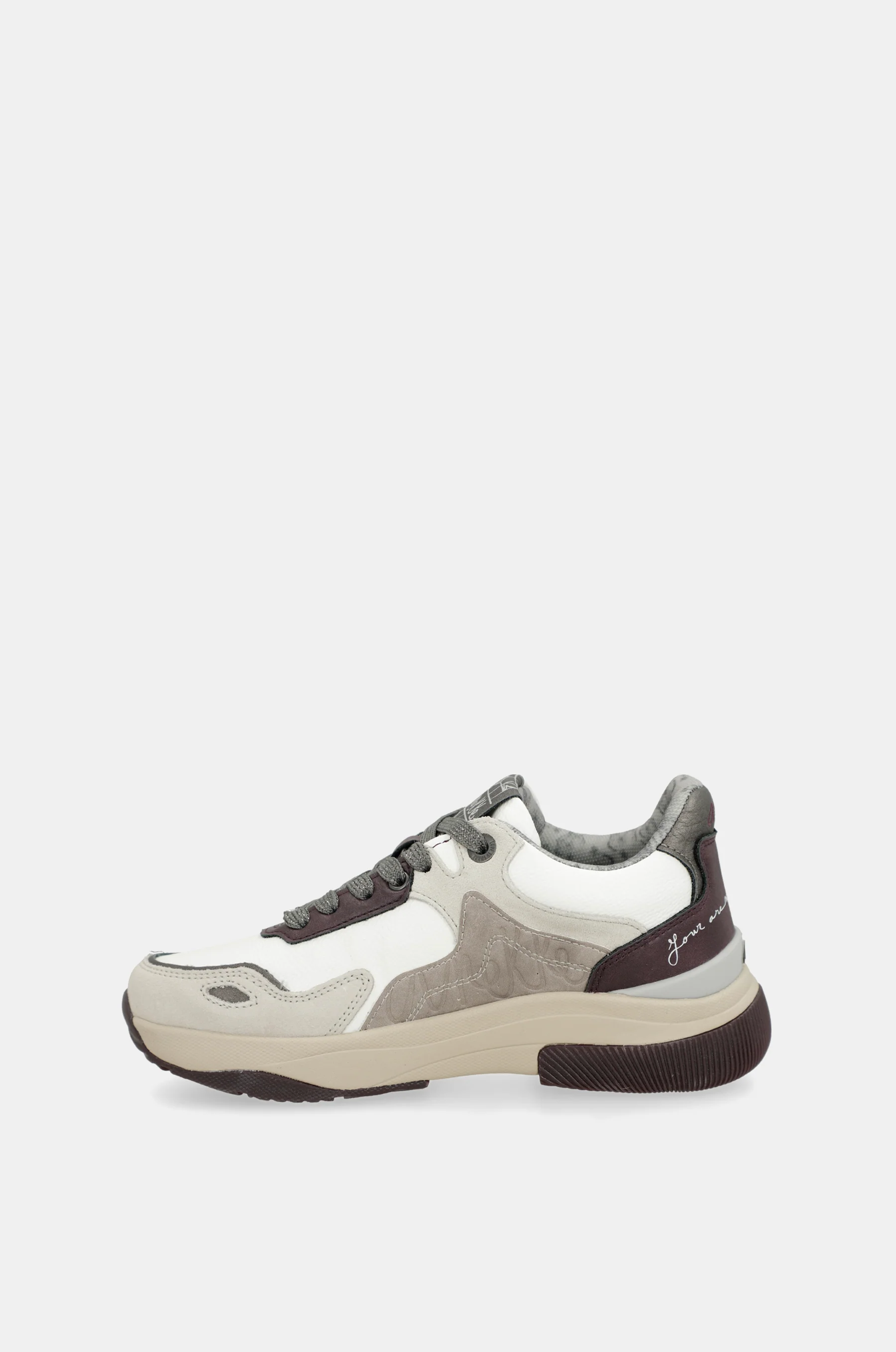 Deportivos blancos y burdeos - Image 8