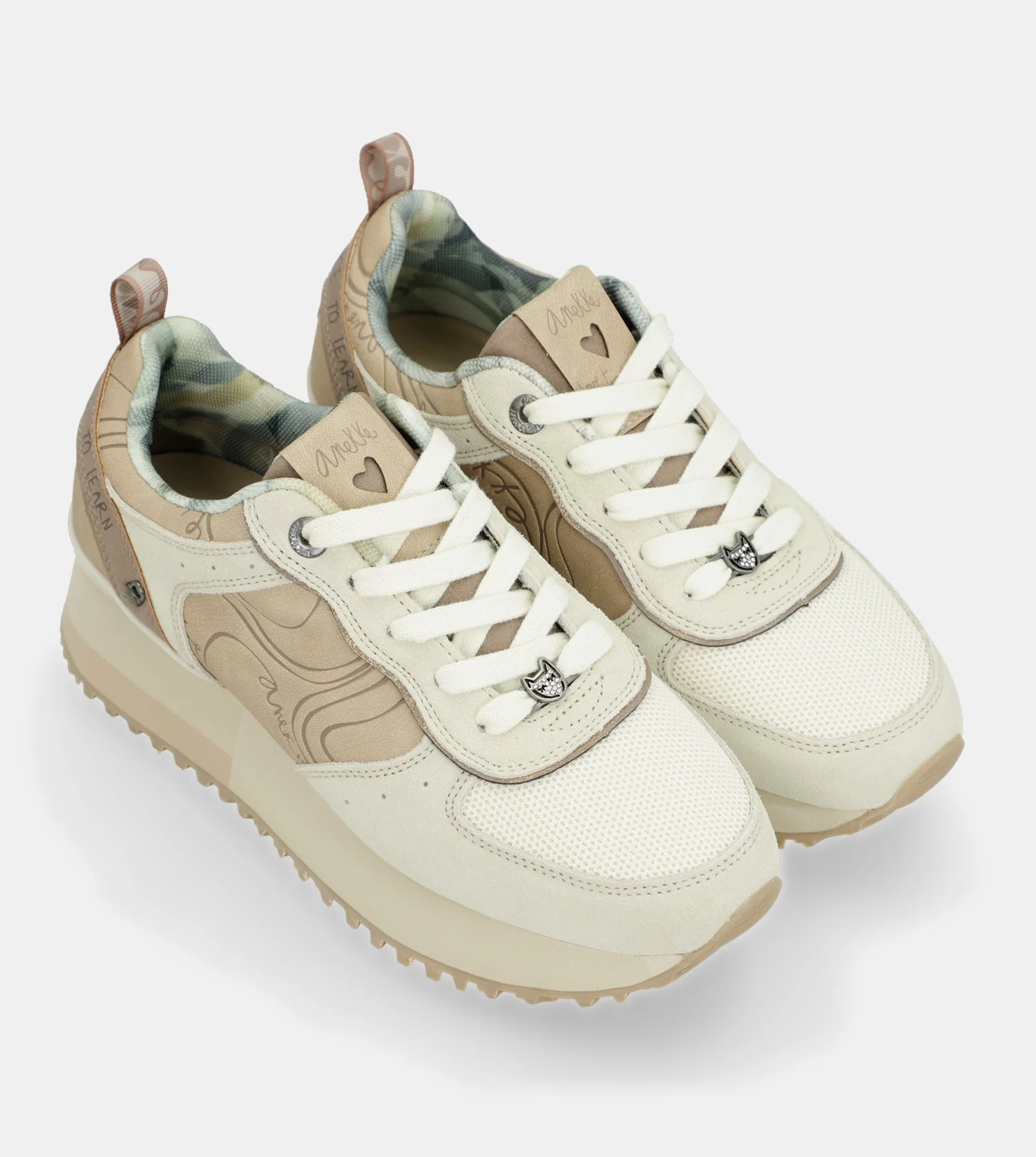 Deportivos plataforma beige - Image 3