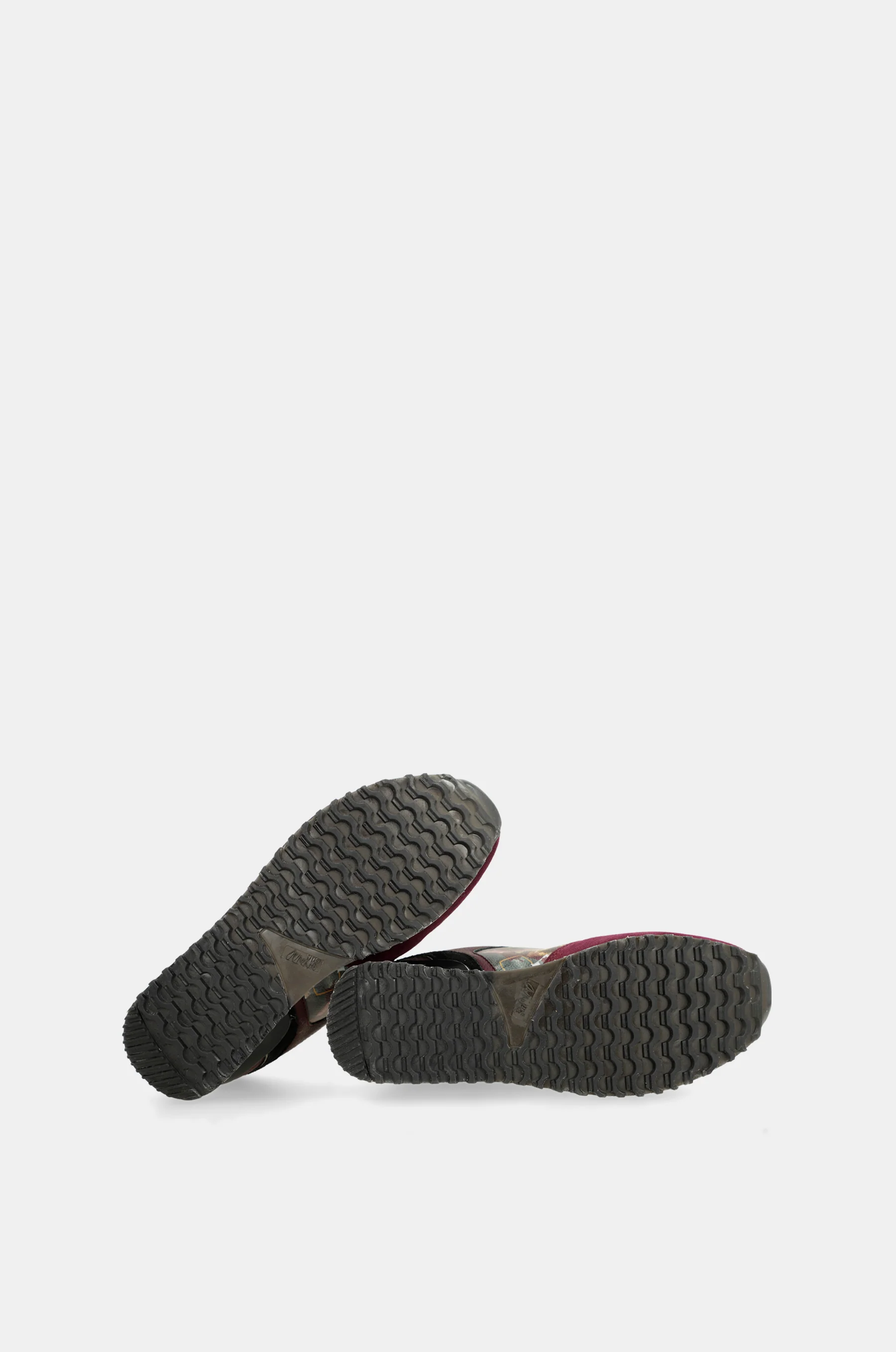 Deportivos plataforma burdeos estampado - Image 7