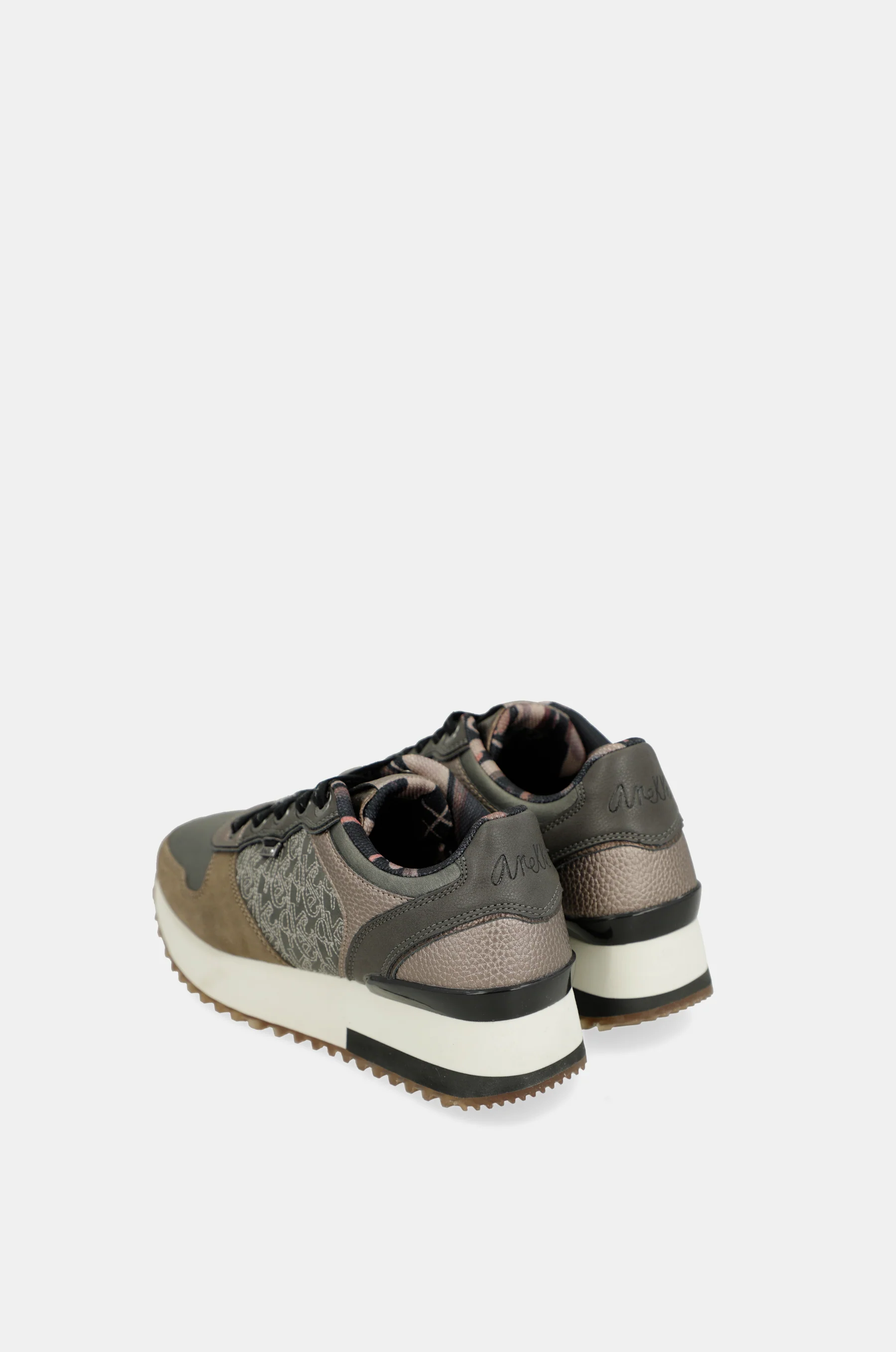 Deportivos plataforma taupe - Image 5