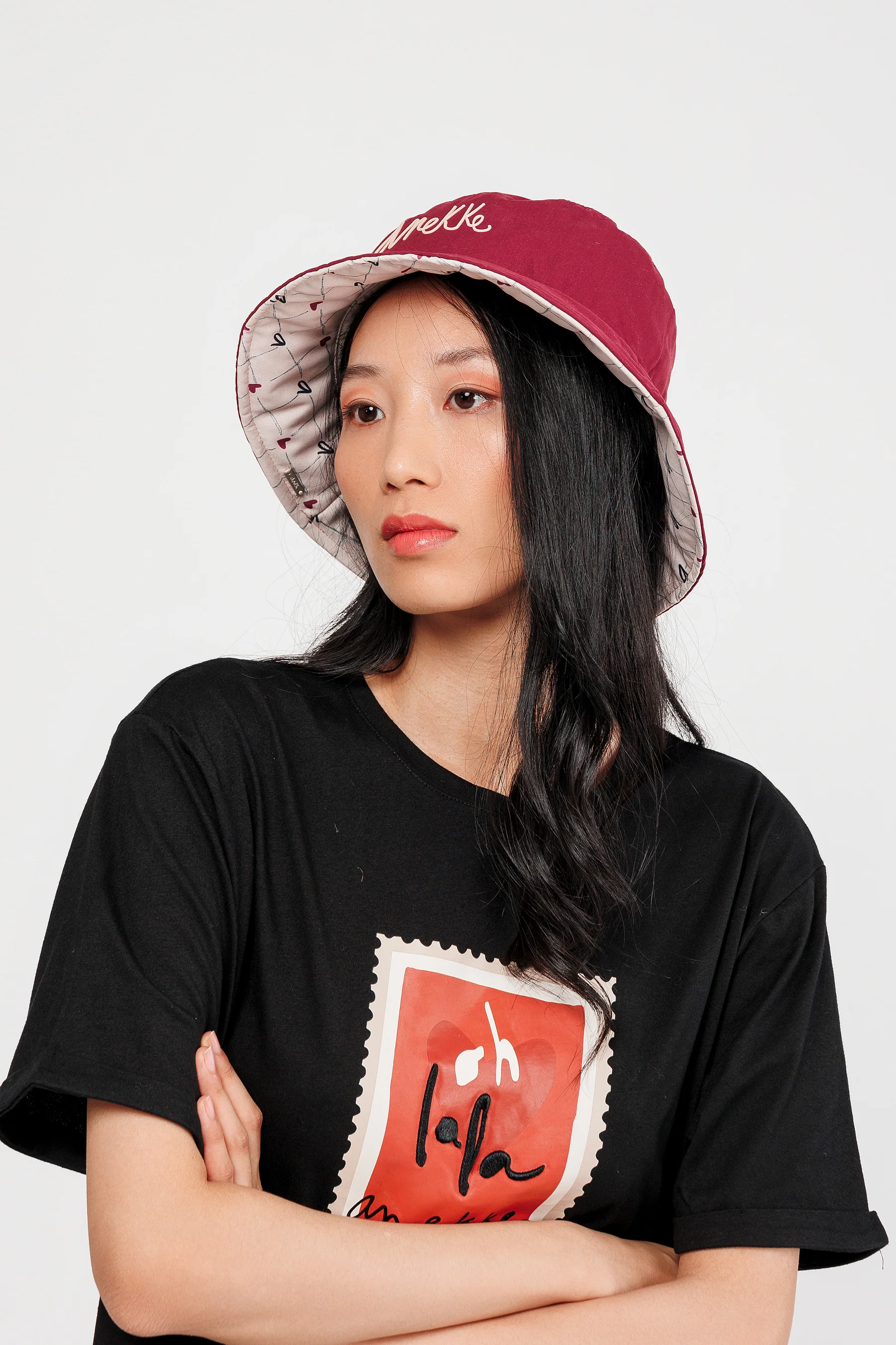 Gorro pescador reversible burdeos - Image 7