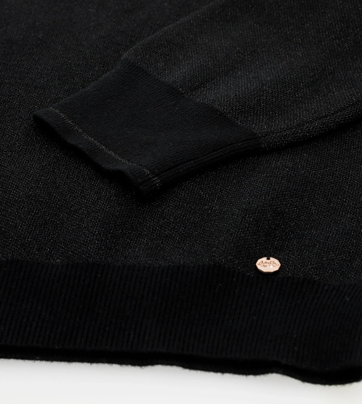 Jersey negro Contemporary - Image 4