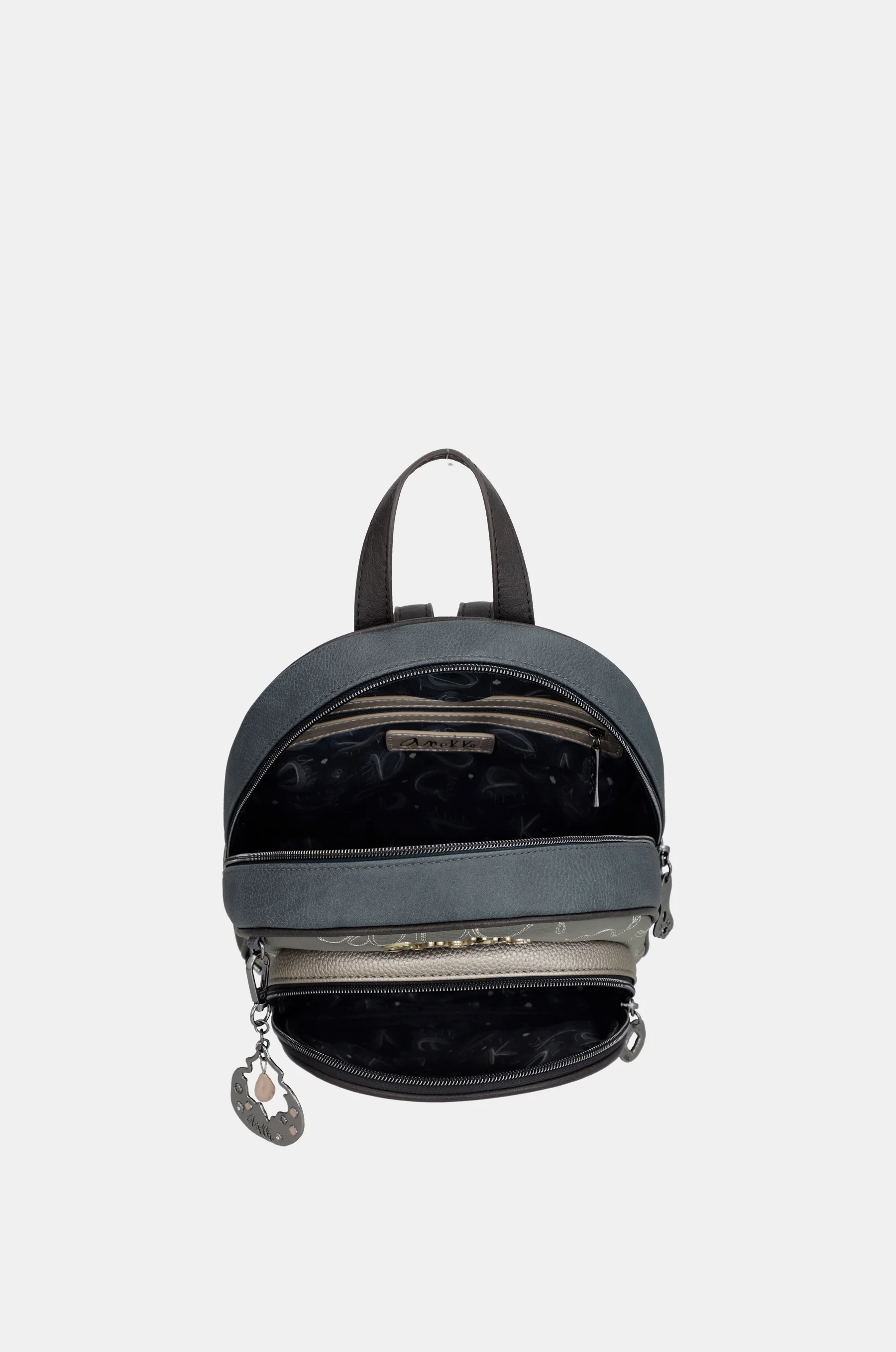 Mochila con bolsillo frontal Real - Image 5