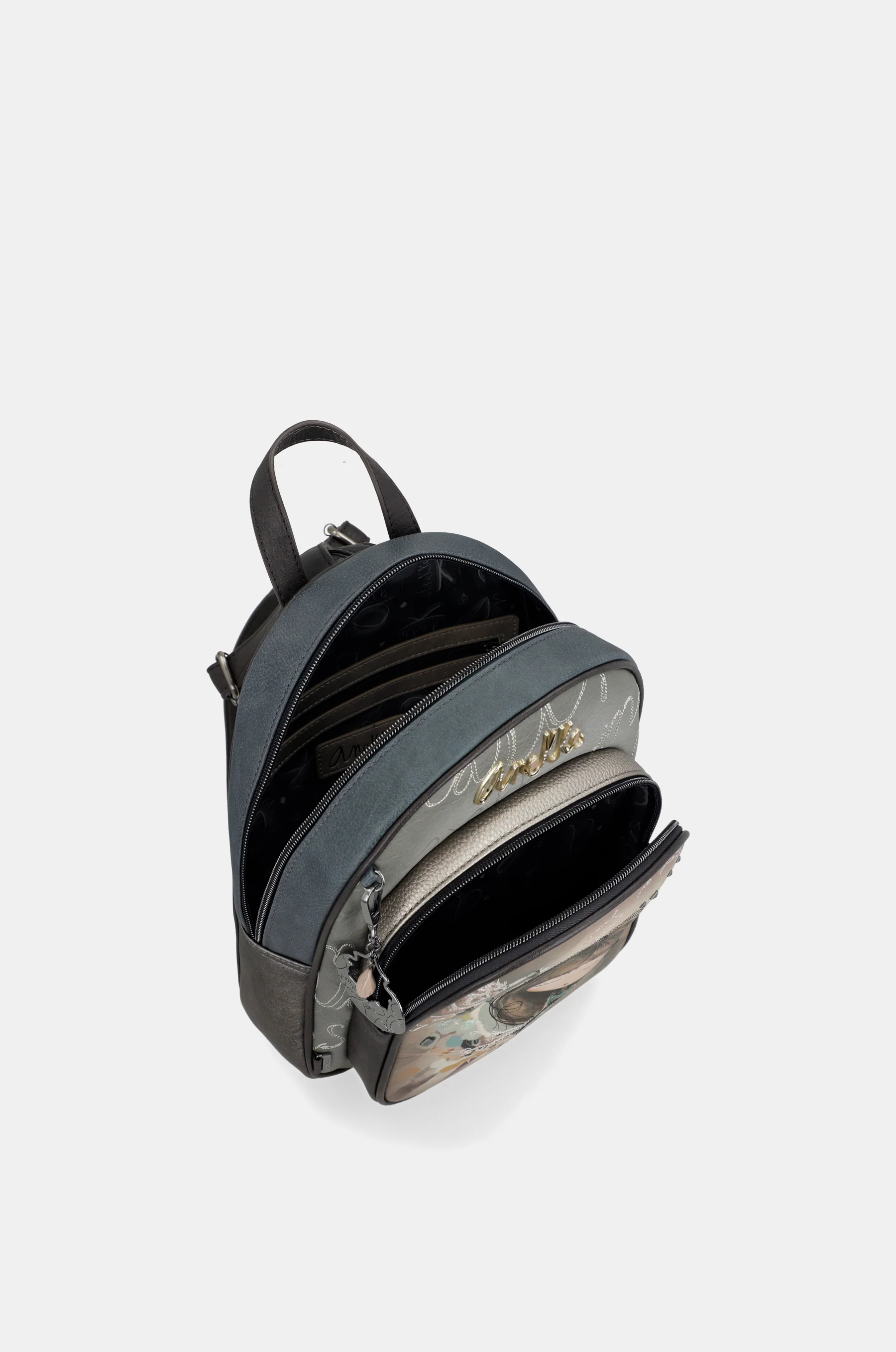 Mochila con bolsillo frontal Real - Image 7