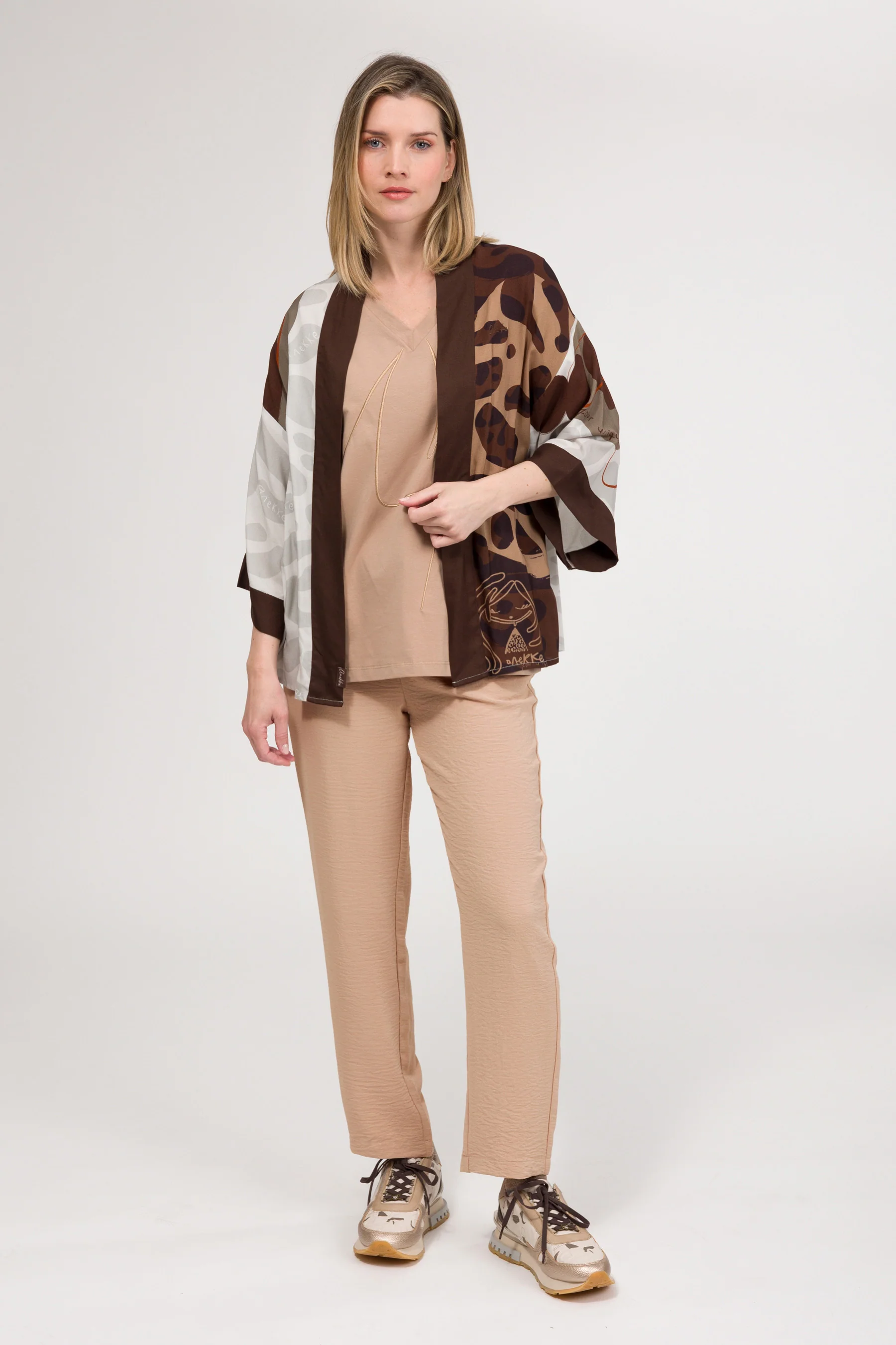 Pantalón beige - Image 2