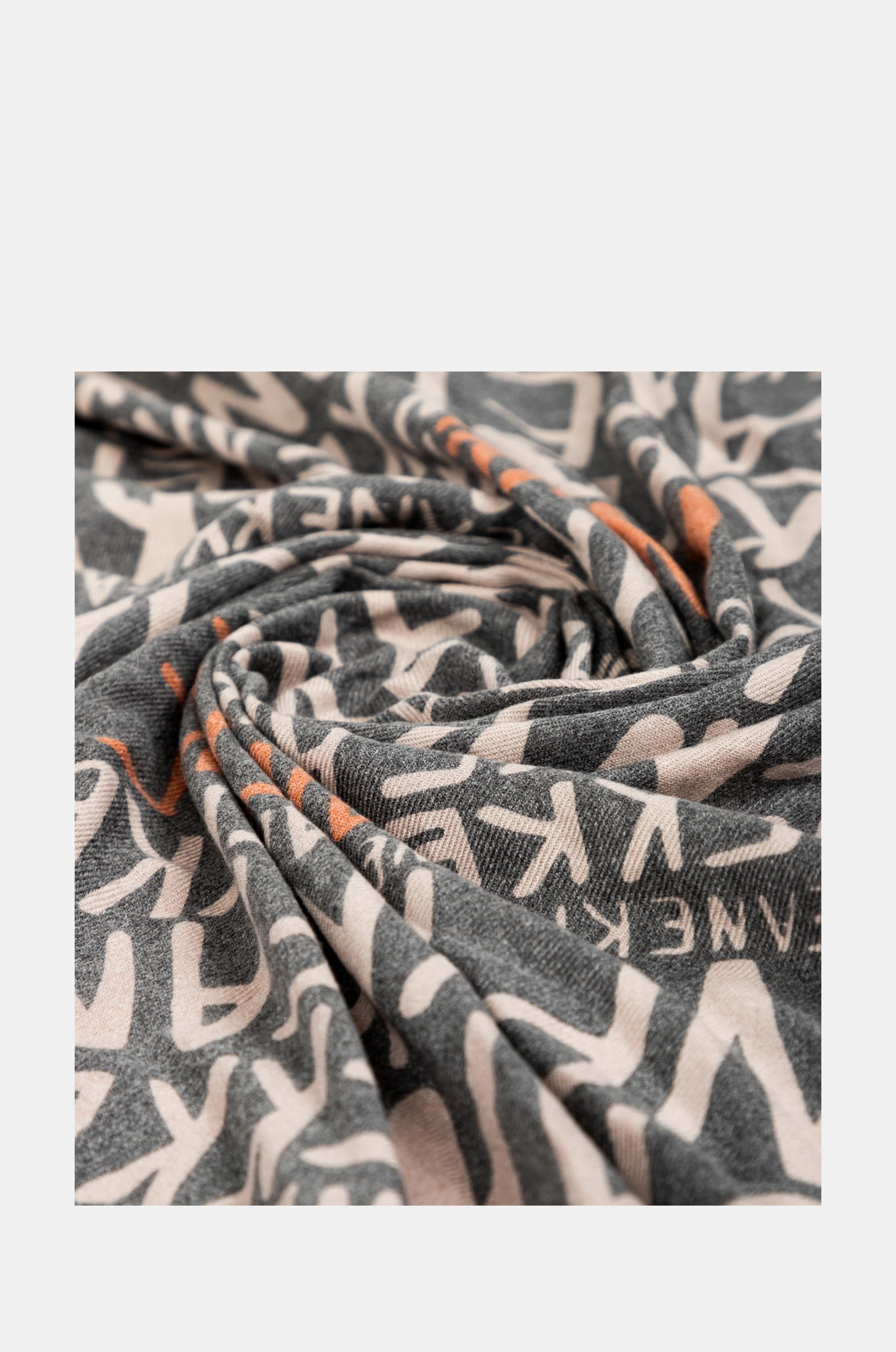 Pashmina logo marrón - Image 4