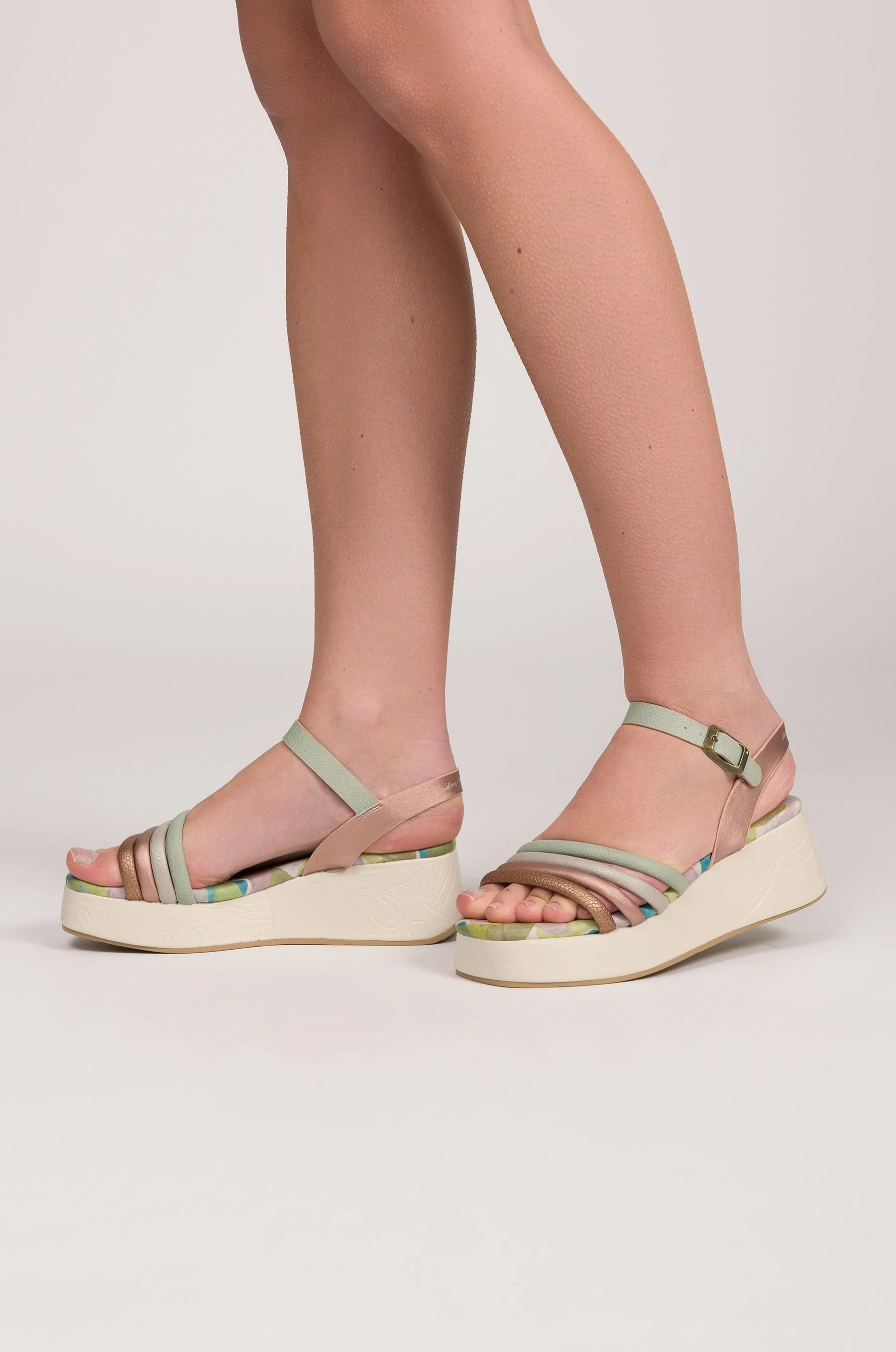 Sandalias con plataforma y tiras Bloom - Image 2