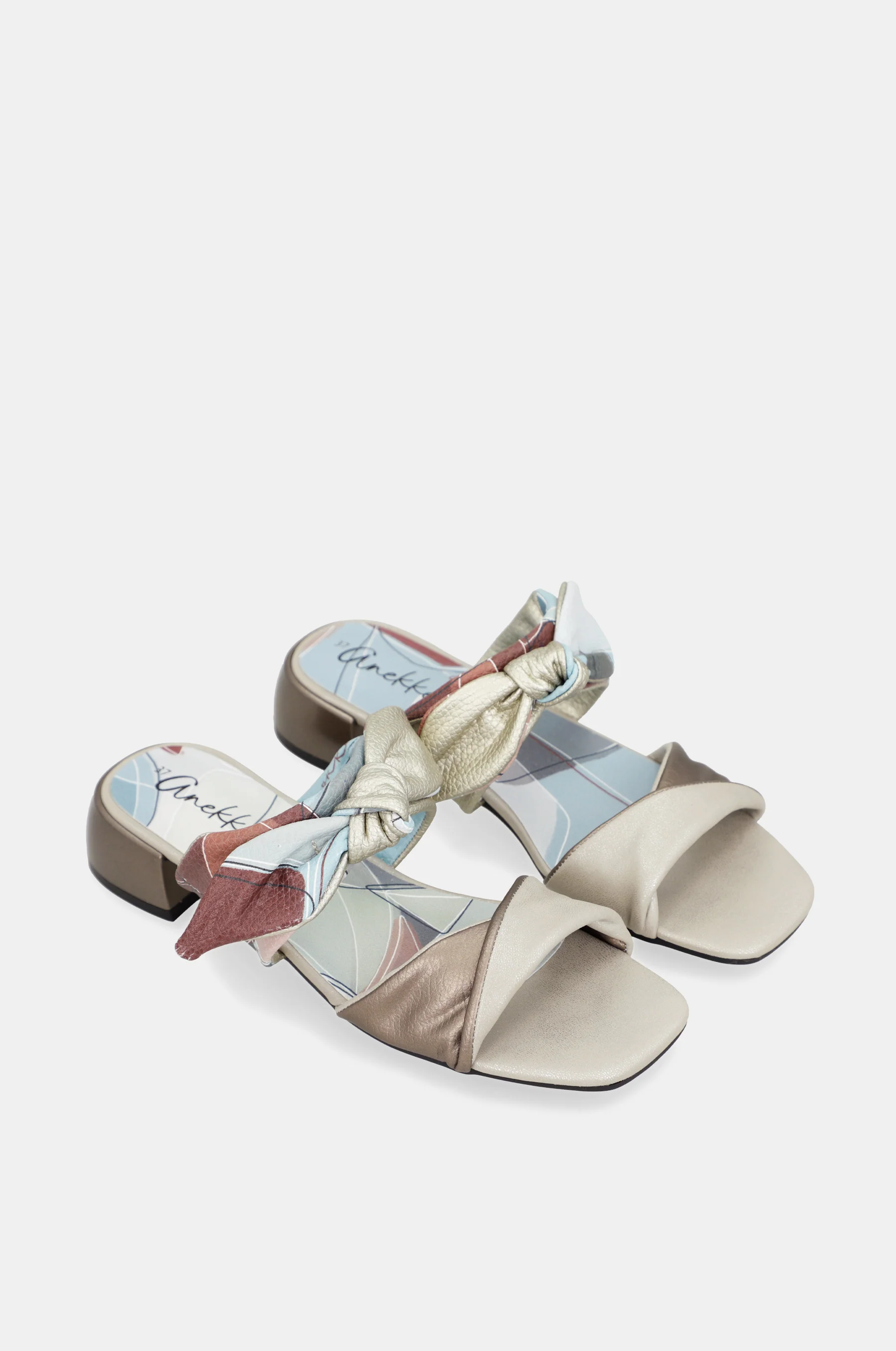 Sandalias con tacón y nudo Auralis - Image 3
