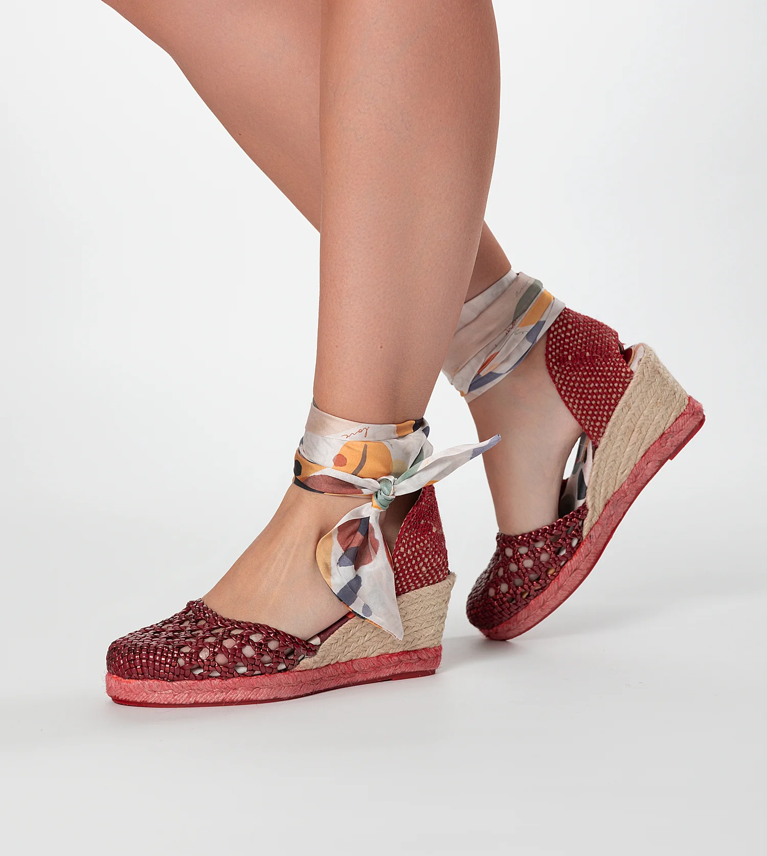 Sandalias de cuña rojas Alma - Image 7