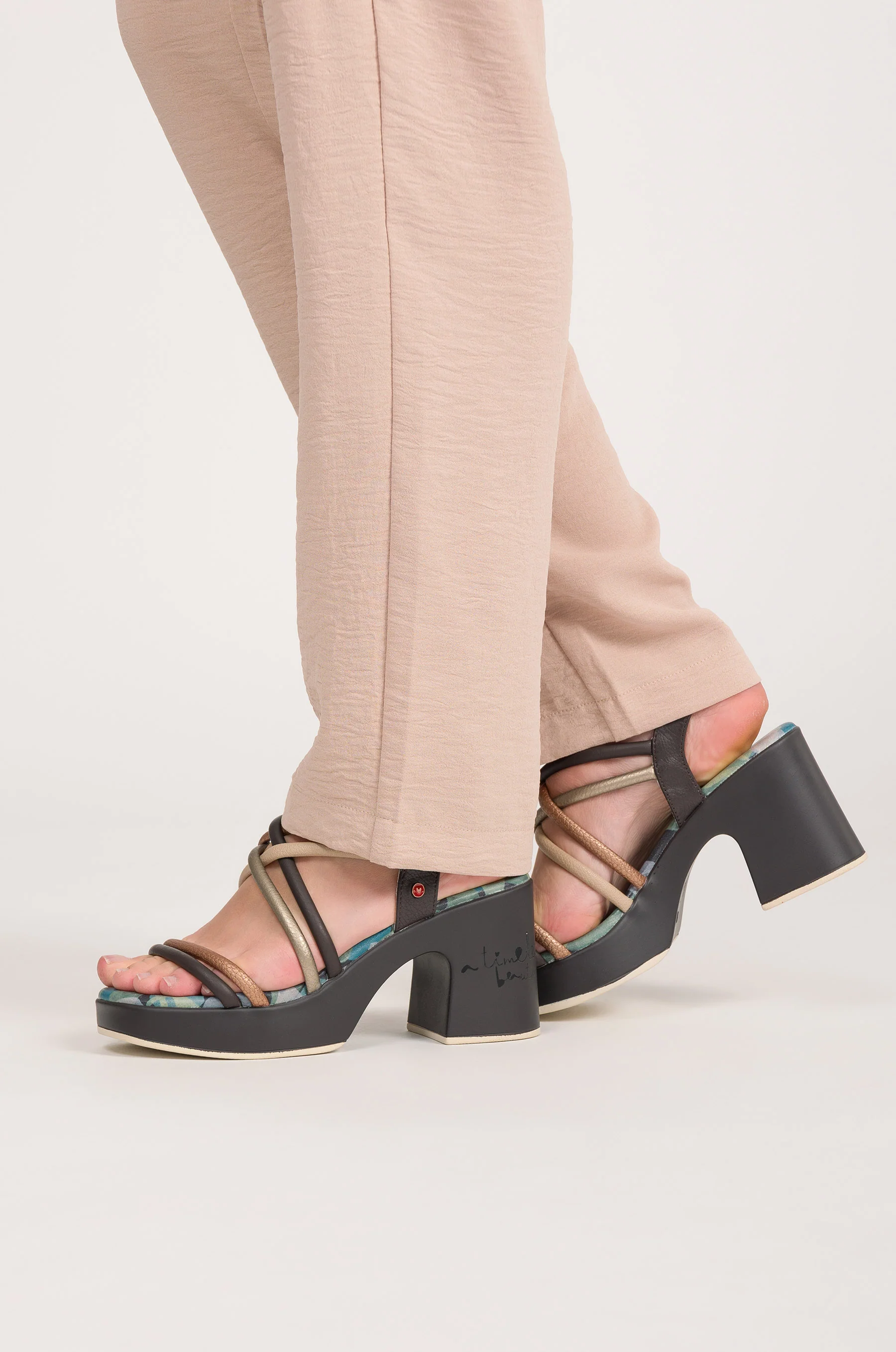 Sandalias plataforma y tacón Bloom - Image 2