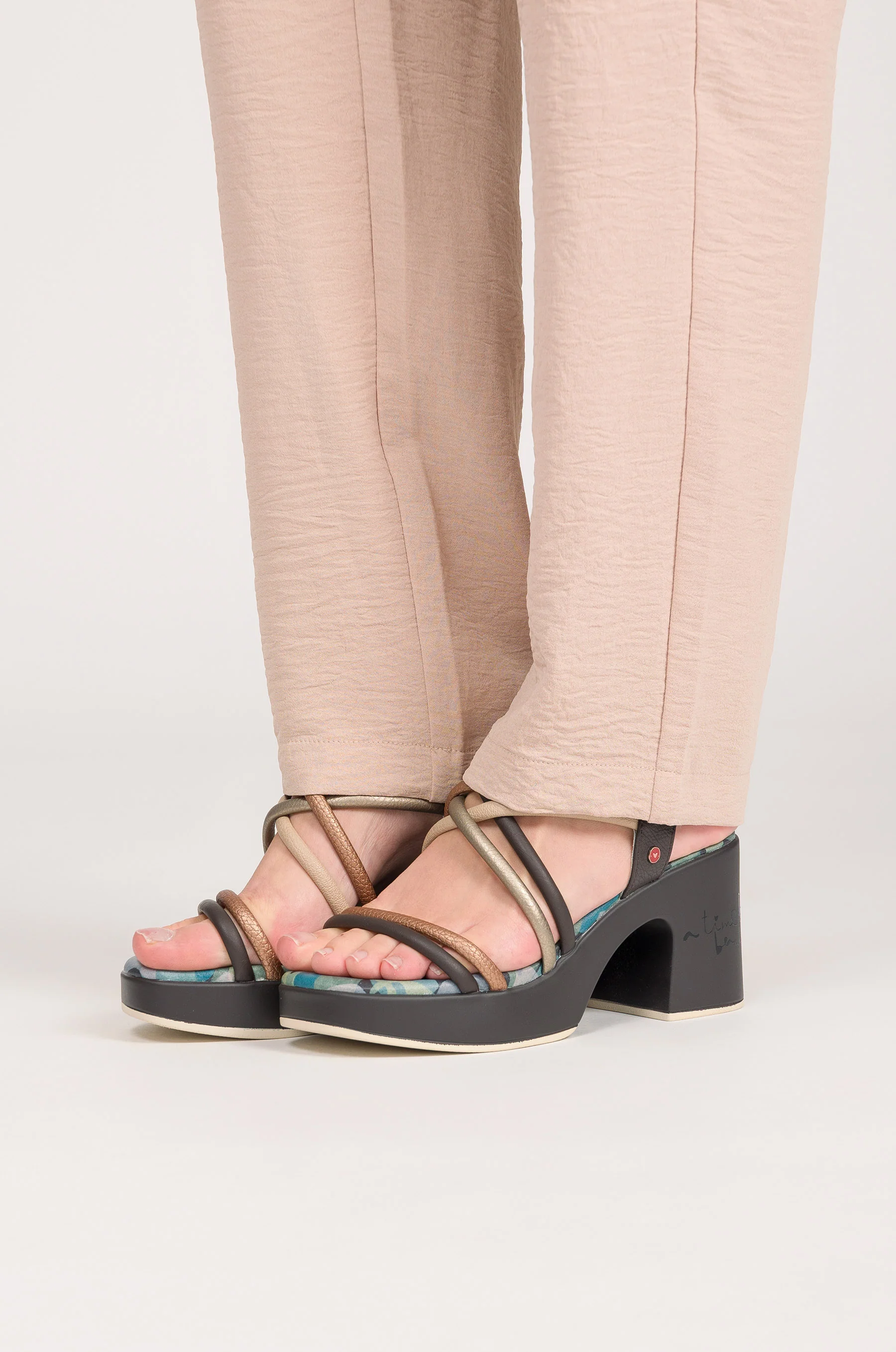 Sandalias plataforma y tacón Bloom - Image 4