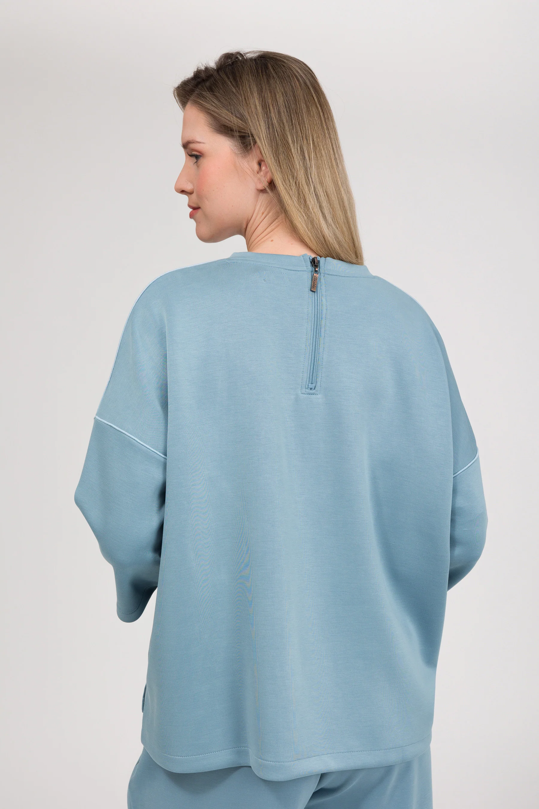 Sudadera manga corta azul - Image 4